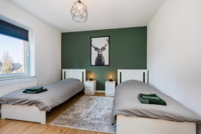 The Forest - Cozy calm and modern! 2 Bedrooms, Kitchen, free Wifi, free parking